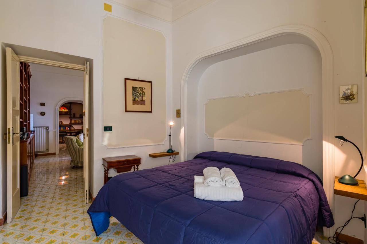Villa Paola - Hidden Panoramic Garden And Terraces By Napoliapartments Экстерьер фото